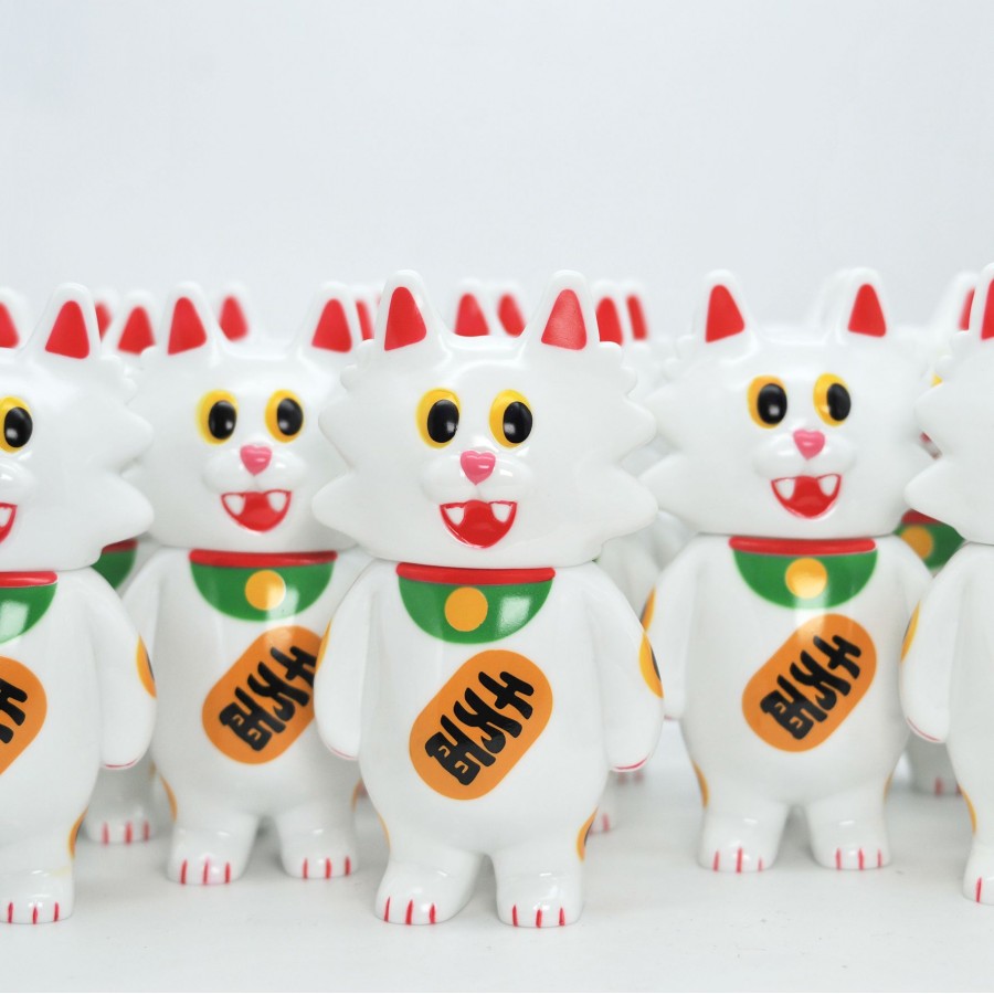 Flat Cat ( Maneki Neko)